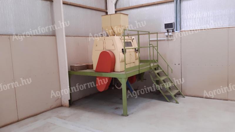 Herbal processing, rolling mill