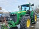 John Deere 8420