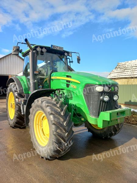 John Deere 7730