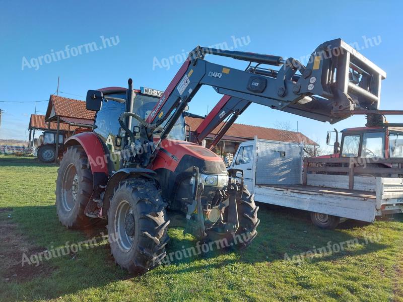 CASE IH FARMALL 95U z przednim ładowaczem hydraulicznym Quicke Q49 QD