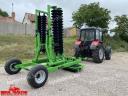 AGRIMETAL 5,2 m ťahaný - hydraulický kruhový valec - Royal Traktor