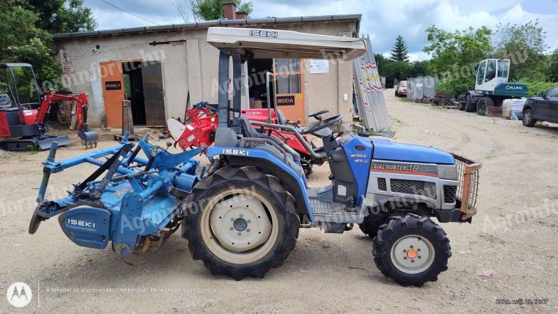 Japonský traktor Iseki Sial Hunter 18 s malými koly