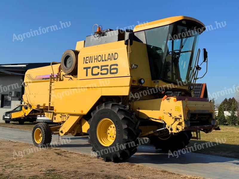 Kombajn New Holland TC56 Hydro Plus