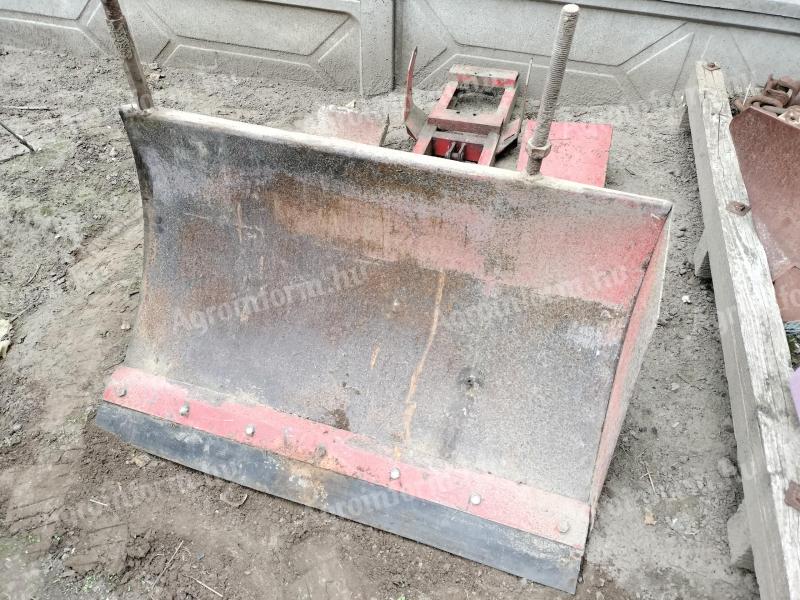 TZ4K or Rába small tractor reversing plate with factory widener