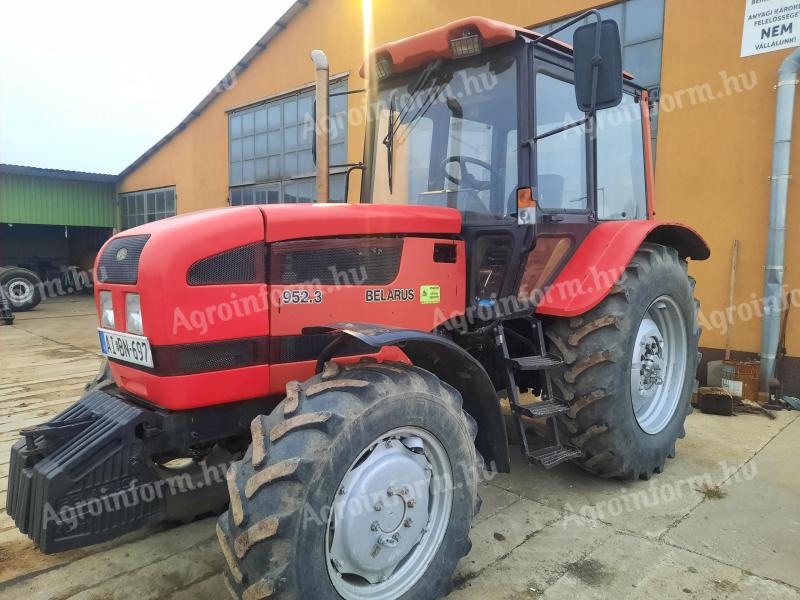 MTZ 952,3