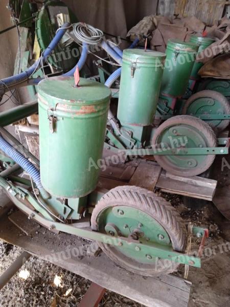 6 row SPC maize seed drill for sale