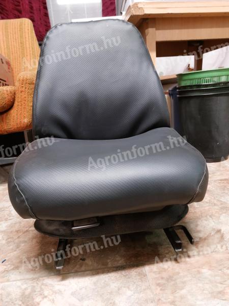 Forklift seat, good condition