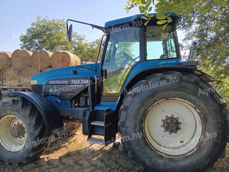 New Holland 8970