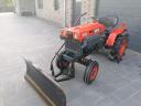 Mali traktor Kubota B7000