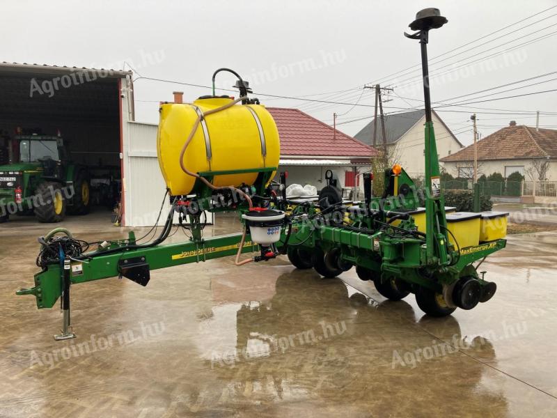 John Deere 1760 NT MaxEmerge XP