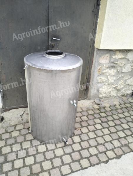 A 300 litre acid-proof wine tank for sale