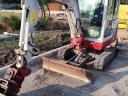 Takeuchi TB219 marker with many extras