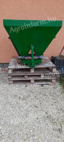 Fertilizer spreader, 500 litres