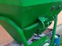 Fertilizer spreader, 500 litres