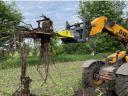 Tree puller,  attachment fo telehandlers for clearing the territories from trees and bushes