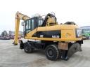 Excavator cu roți de cauciuc Caterpillar M322 D