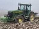 Chciałbym kupić ciągniki John Deere 8110, 8410, 8210, 8310