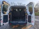 FORD TRANSIT CUSTOM 9 seater