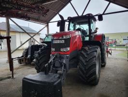 Massey Ferguson 8670 traktor új motorral eladó