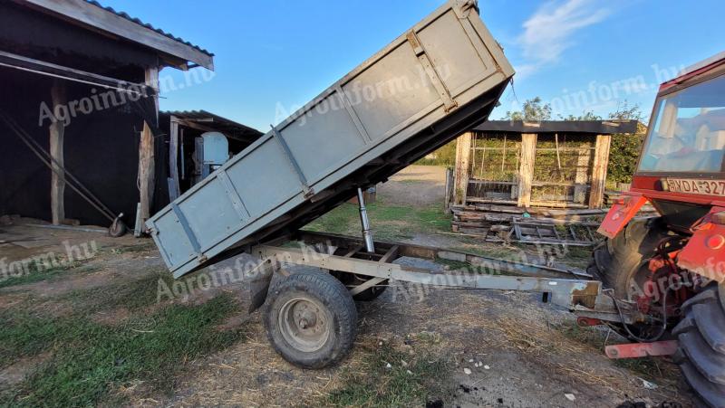 Једноосовинска приколица