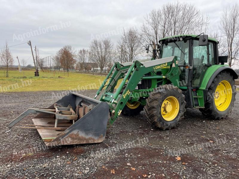 John Deere 6230