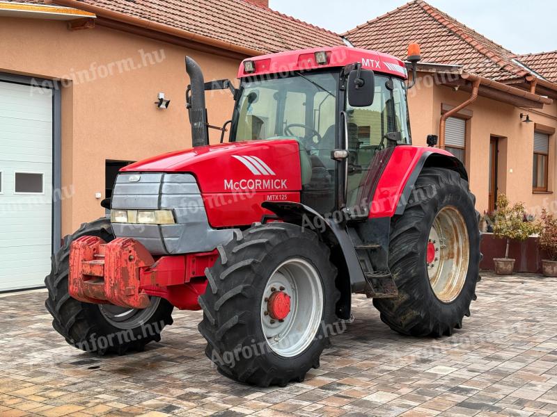 McCormick MTX 125 tractor