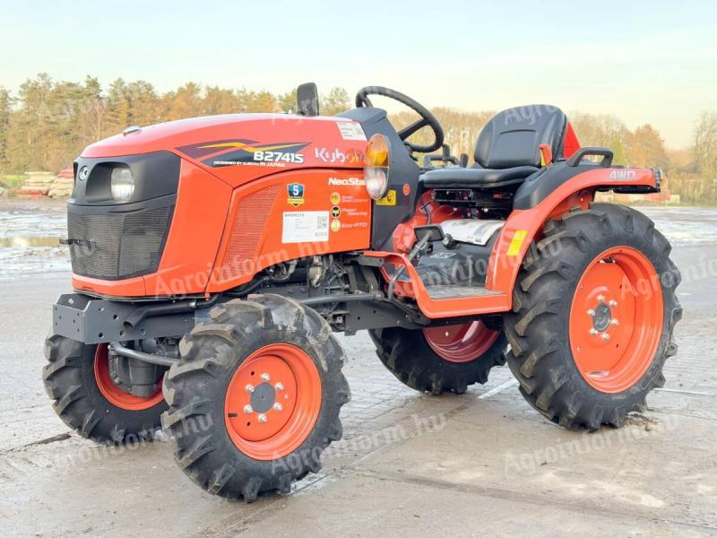 Kubota B2741S 4WD / 2024 / 5 ore / Leasing de la 20%