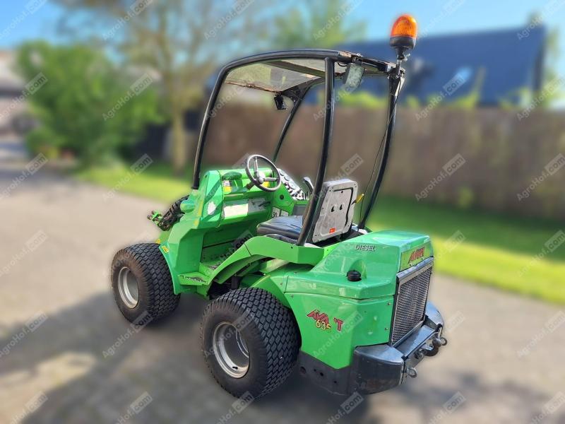 Telescopic mini-loader - Avant 635