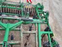 Kerner Corona 450 Suspended hybrid field cultivator