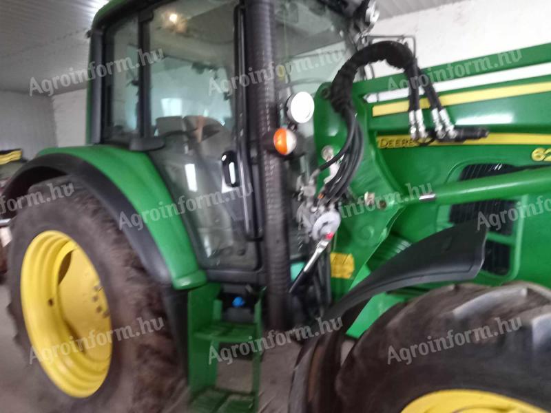 De vânzare John Deere 6230 Premium