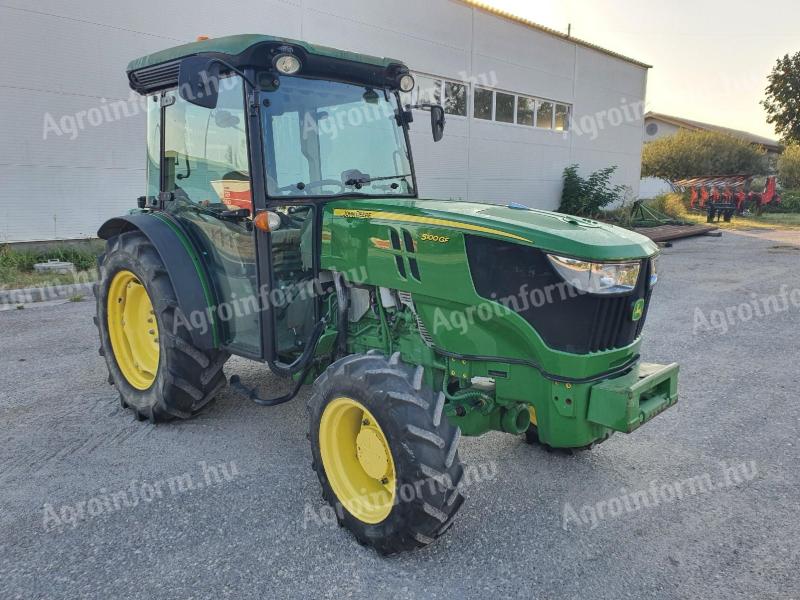 John Deere 5100 GF traktor