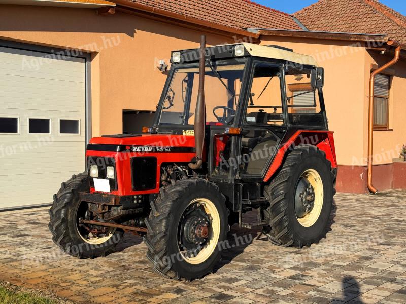 Traktor Zetor 4340