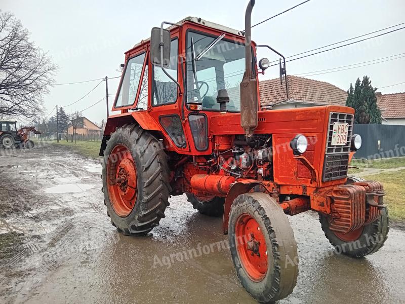 Tractor Mtz 550 cu motor 80