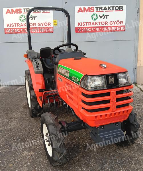 Hinomoto CX160 three-cylinder, 16 hp, 4x4 Japanese small tractor