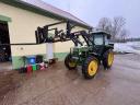 John Deere 2650 homlokrakodóval