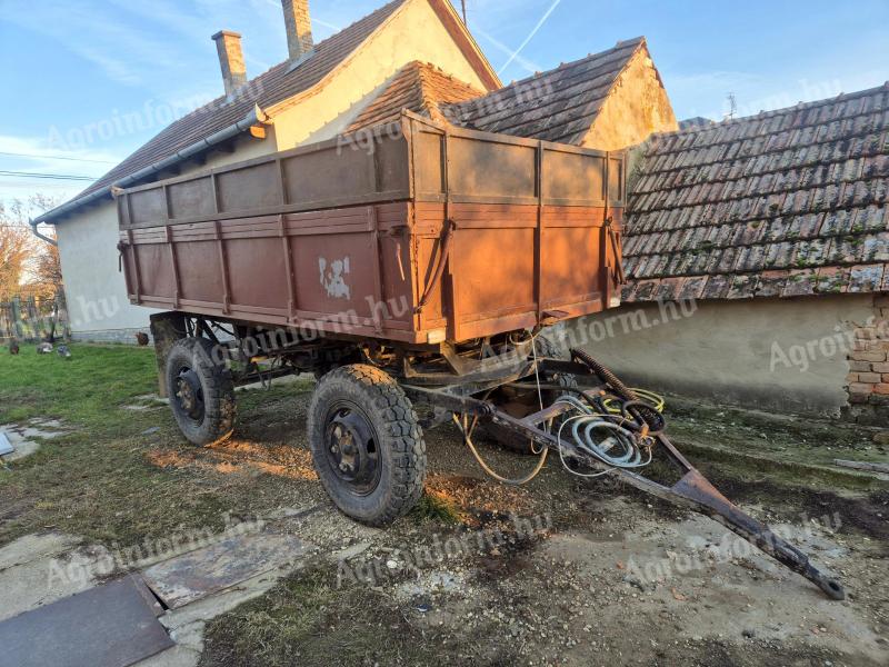 Polish trailer D-43