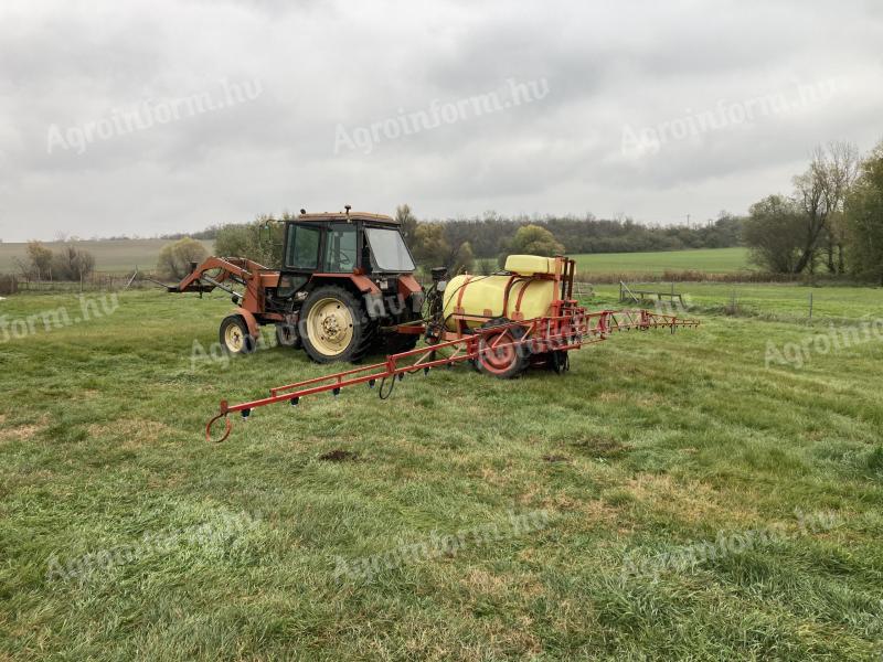 Agromechanika vlečni škropilni stroj 1500 l