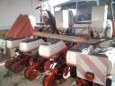 Kuhn Maxima 6 row corn planter