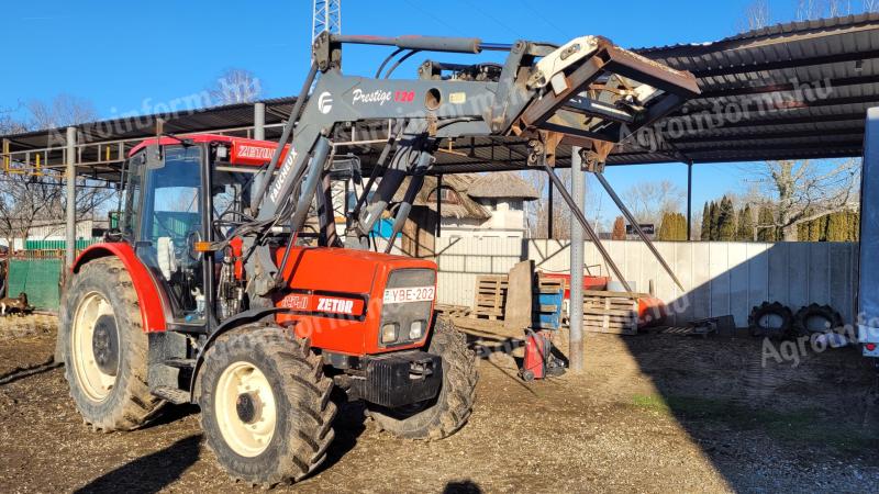 Zetor 8540 z ładowaczem czołowym