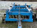 Towed "V" disc Blacksmith's wheel