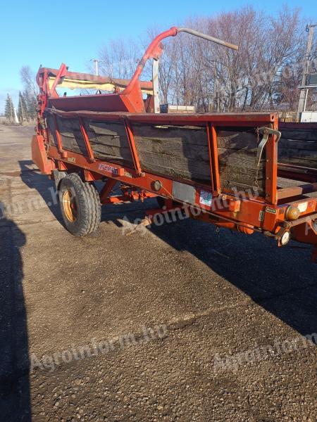 Organic manure spreader