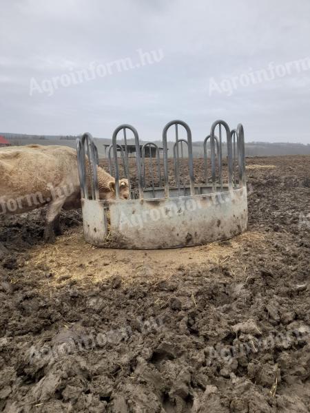 2 okrągłe podajniki beli okrągłe podajniki beli