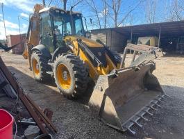 JCB 4CX kombirakodó