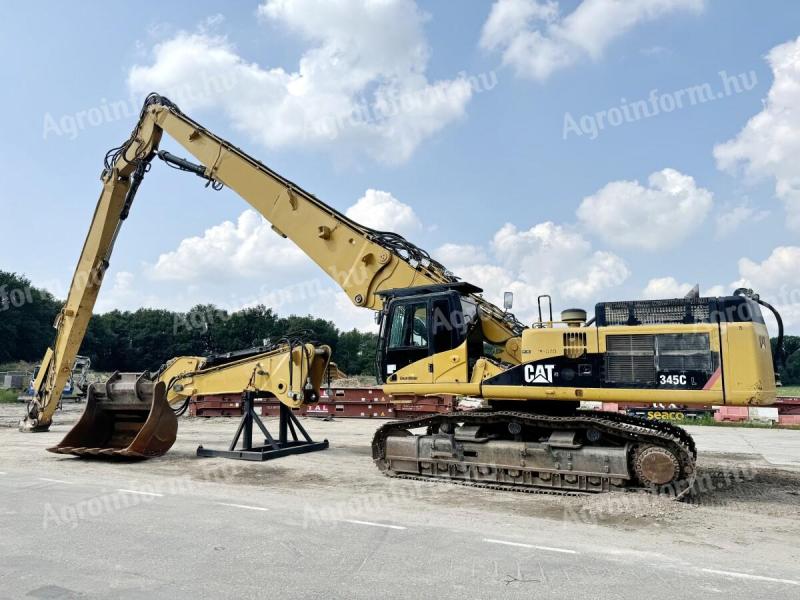 Caterpillar 345CL UHD - rušenje 27 metara / 2010. / 10.488 radnih sati / Najam od 20%