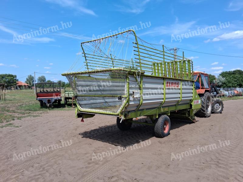Claas Sprint 300 T, typ. 30 Kubikmeter großer Hamstersortierwagen