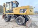 Caterpillar M322D / 2014 / 11 392 prevádzkových hodín / Nájom od 20 %