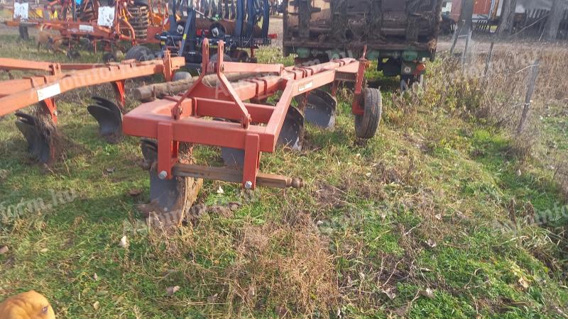 4 headed plough for sale urgently