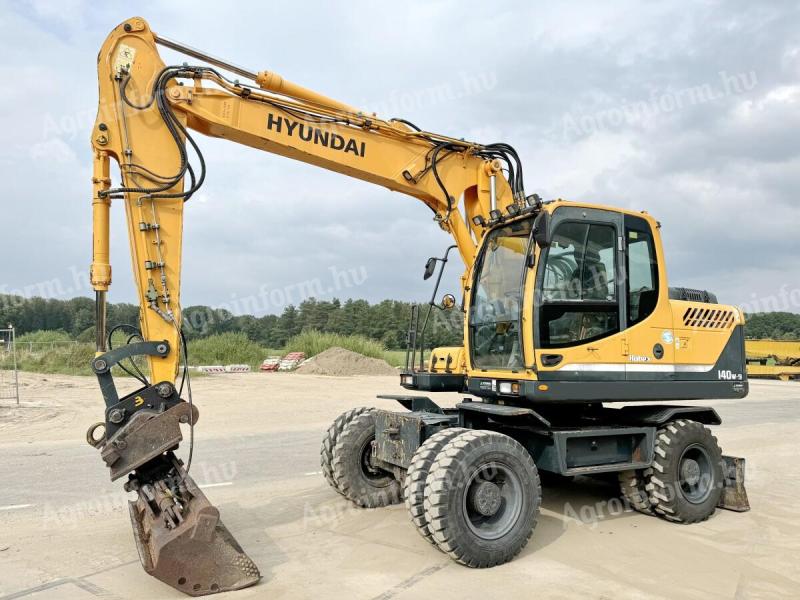 Hyundai R140W-9 / 2013 / 9.104 Betriebsstunden / Leasing ab 20 %