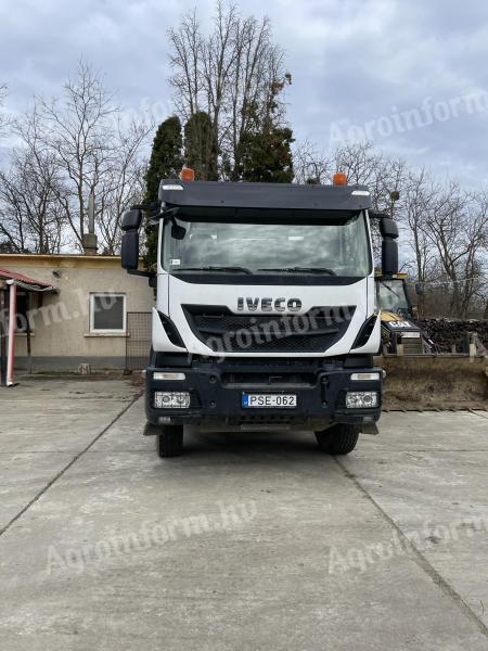 IVECO Trakker 450 6x4