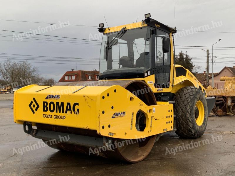 Bomag BW219 DH5 + 3D Trimble GPS Straßenwalze